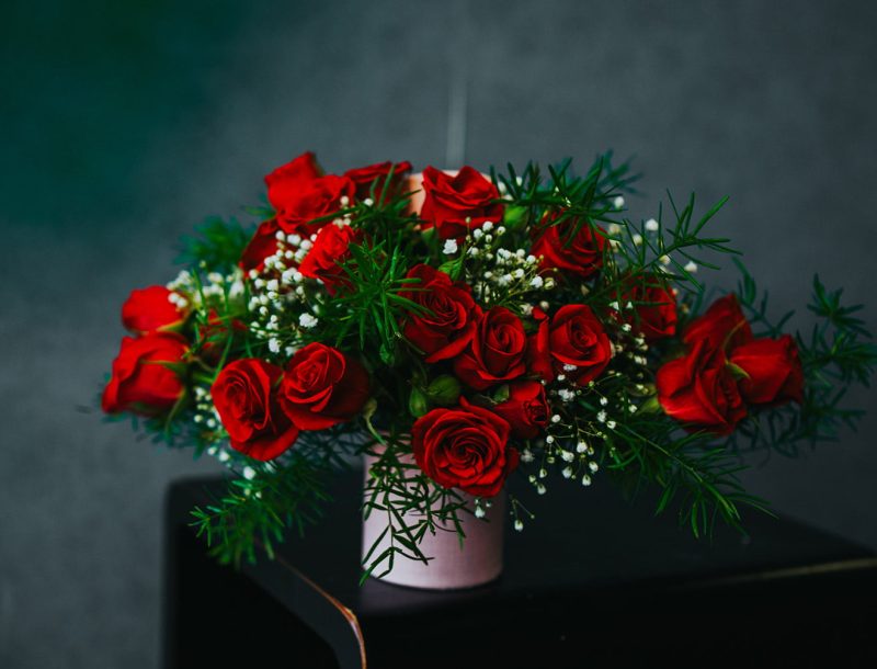 Petite Splendor Spray Rose Arrangement