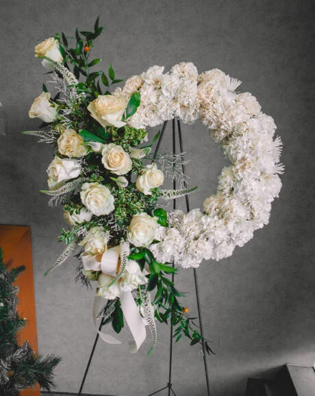 Timeless Tranquility White Standing Wreath