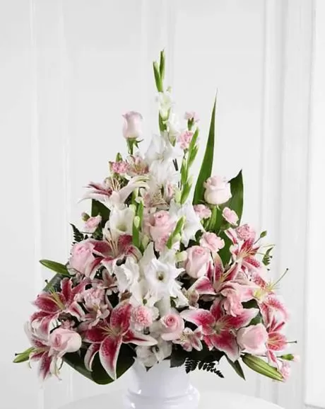 pink sympathy basket