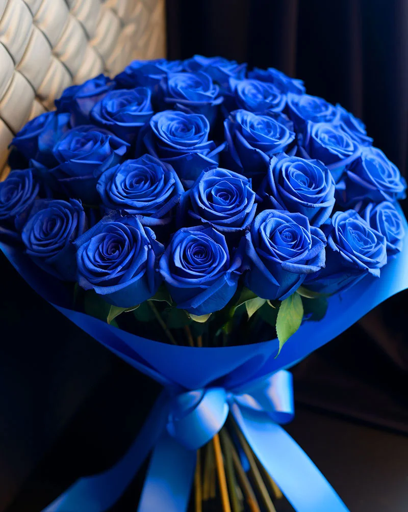 24 Premium Blue Rose Bouquet