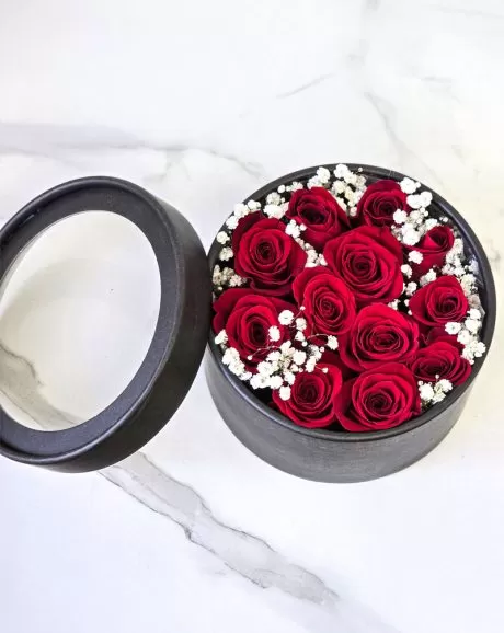 Classic Red Rose Box