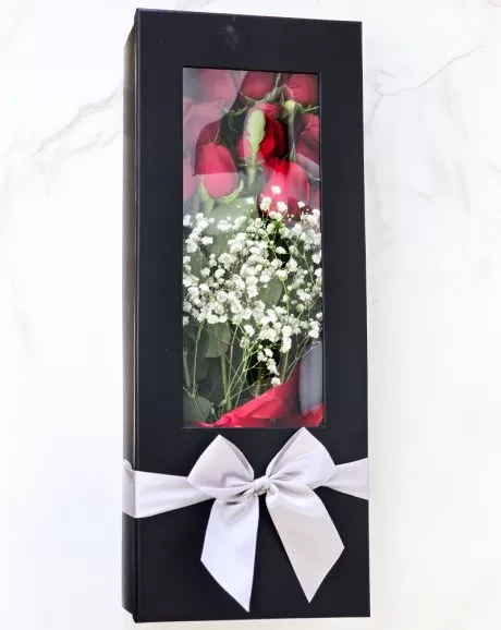 Red Roses and Baby’s Breath Box