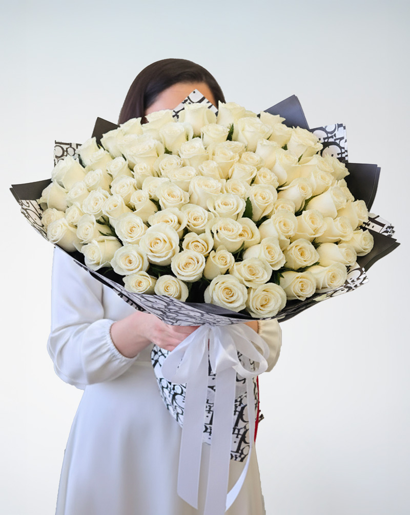 100 Premium White Rose Bouquet