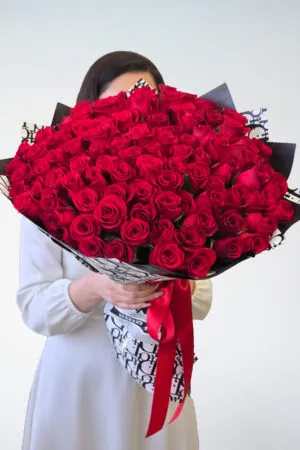100 premium red roses bouquet