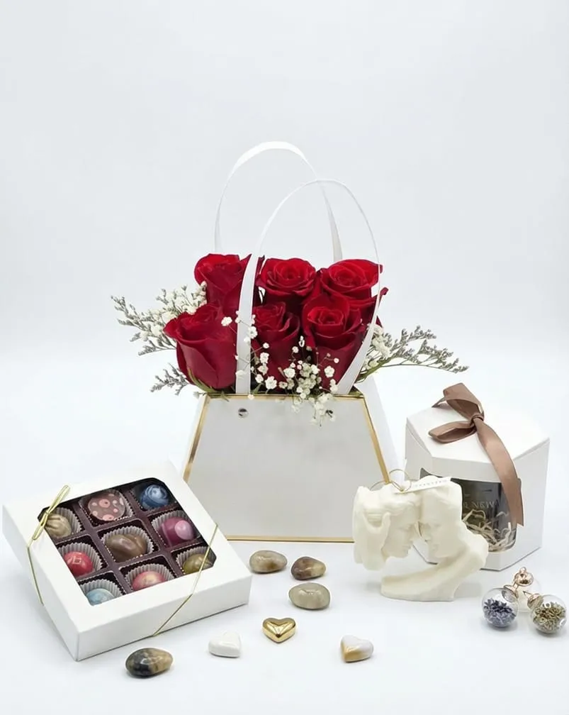 Elegant Valentine’s Flower Gift