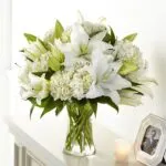 Compassionate Lily Bouquet - Image 3