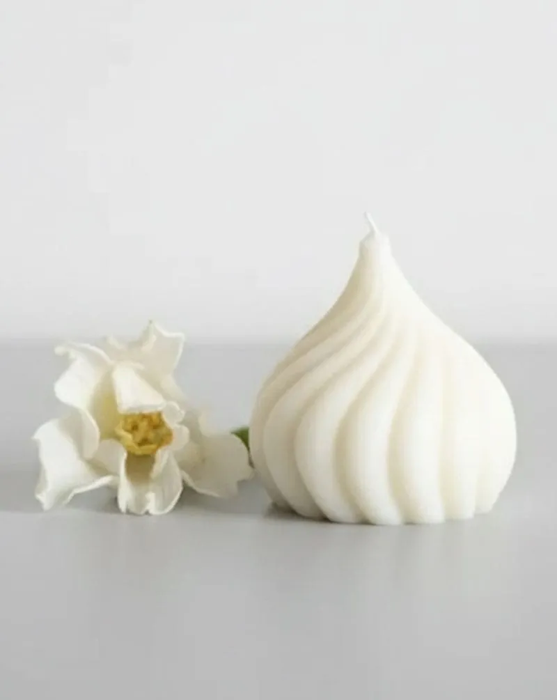 Spiral Candle