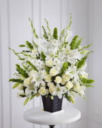 white sympathy basket - Image 2