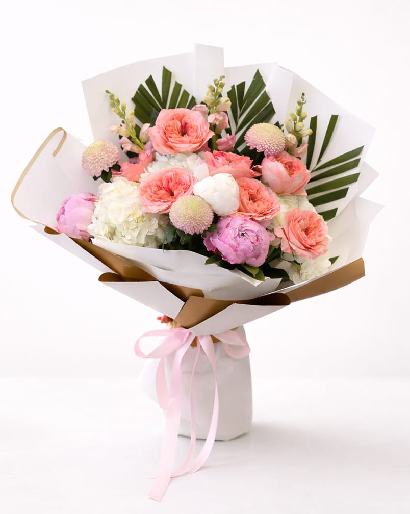 Majestic Aura Bouquet